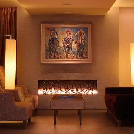 Aghadoe Heights Hotel & Spa Cill Airne Beltér fotó A fireplace in a living room