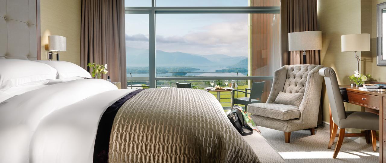 Aghadoe Heights Hotel & Spa Cill Airne Kültér fotó A bedroom at The Killarney Collection