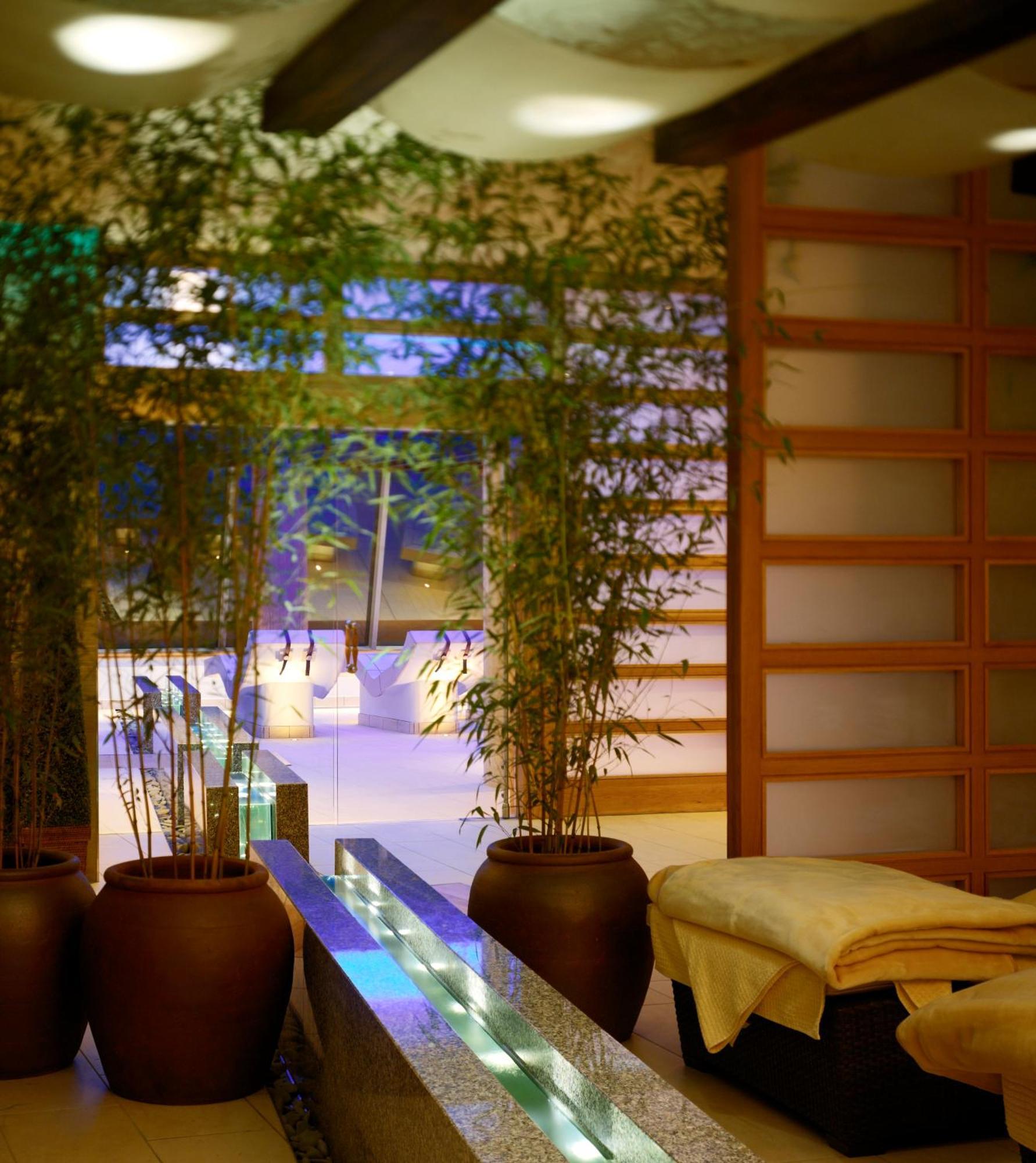 Aghadoe Heights Hotel & Spa Cill Airne Szoba fotó The spa at the Mandarin Oriental, Munich