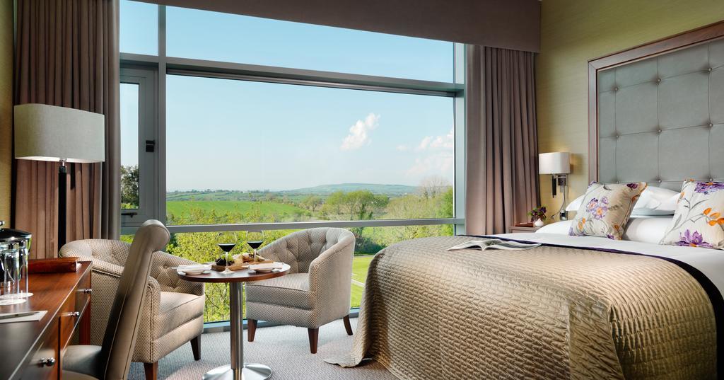 Aghadoe Heights Hotel & Spa Cill Airne Kültér fotó A room at the hotel